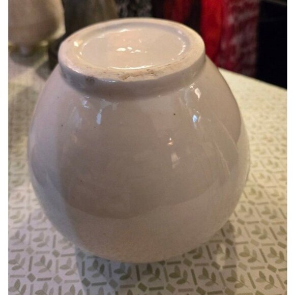 Unique Vintage Ceramic Vase with handles on either side - Picture 4 of 5